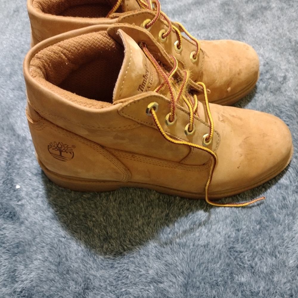 Timberland Boots 8.5 tan